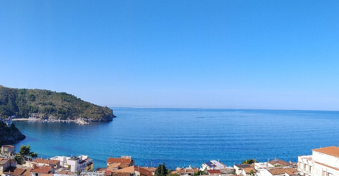 圣塔卡特林纳酒店主图