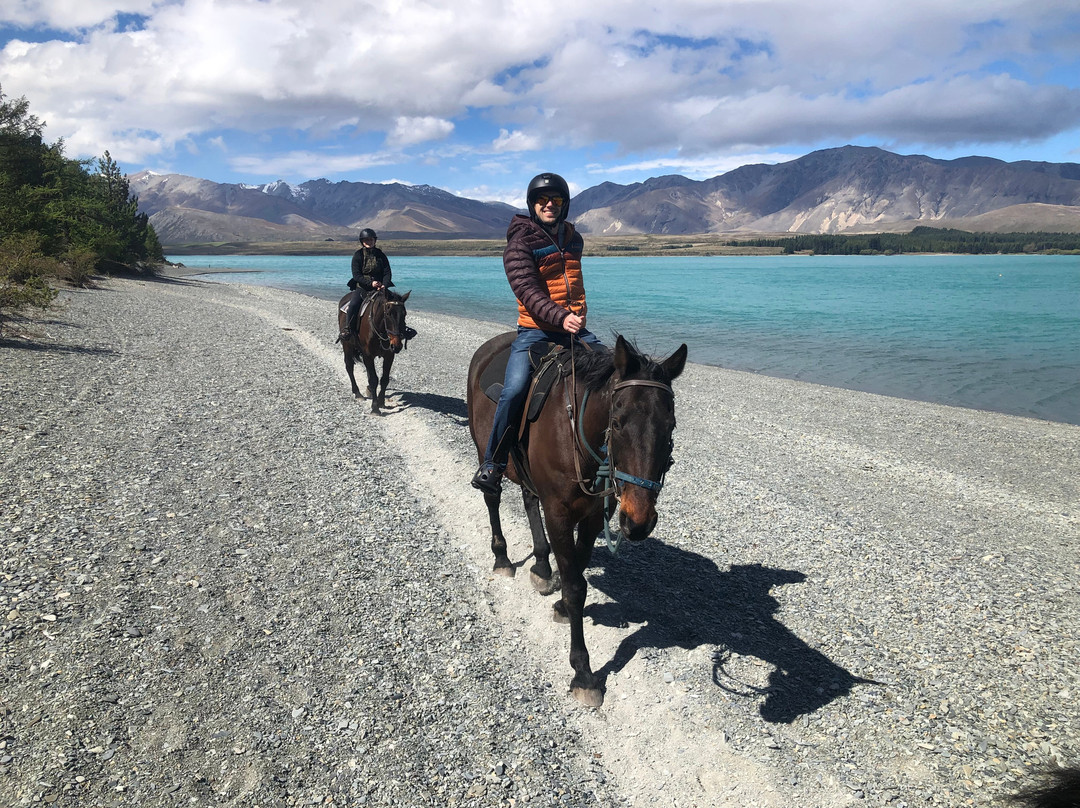 麦肯西高山骑马之旅－一日游-特卡波湖必去景点