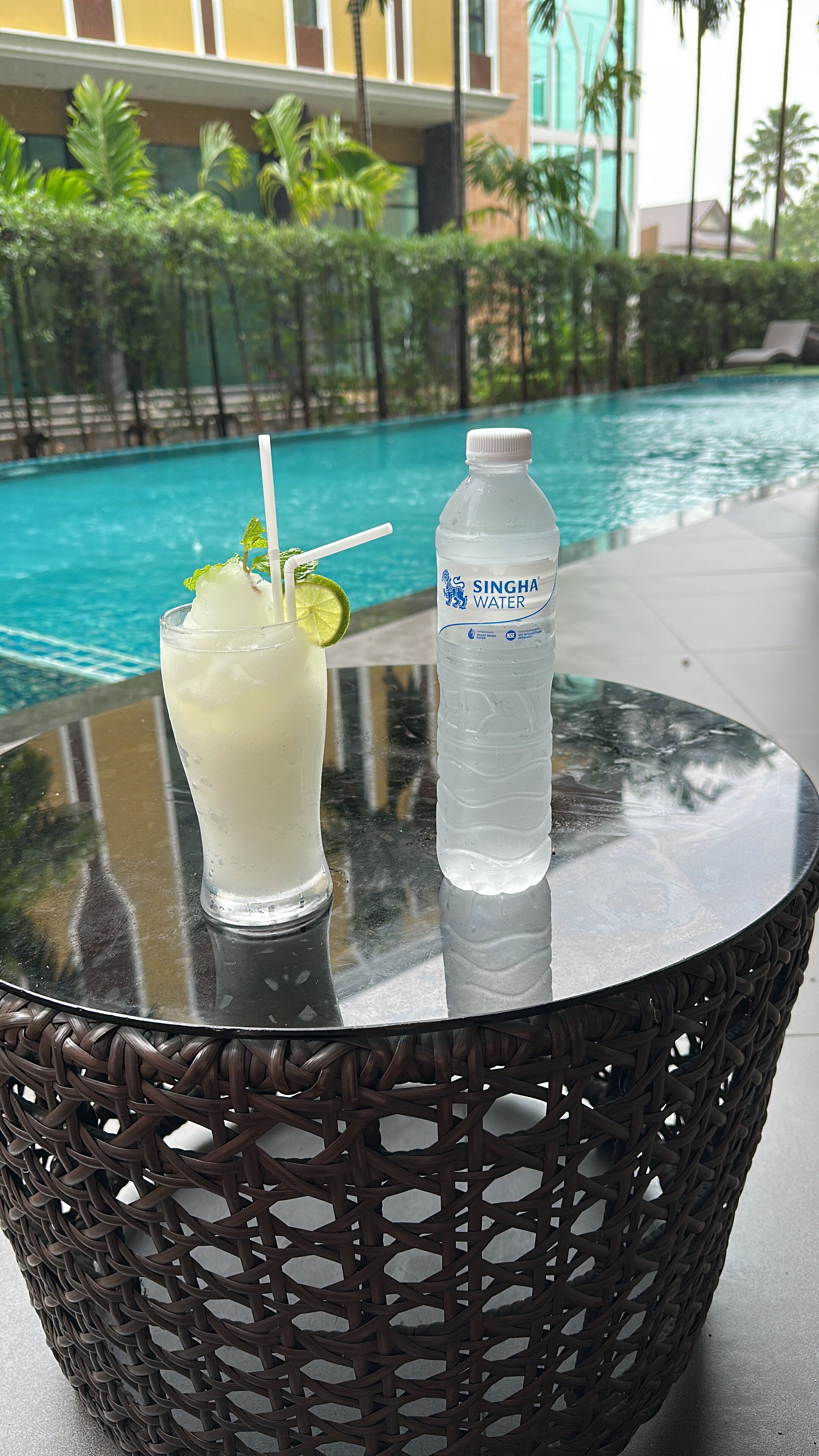 思里拉姆顿酒店-官方