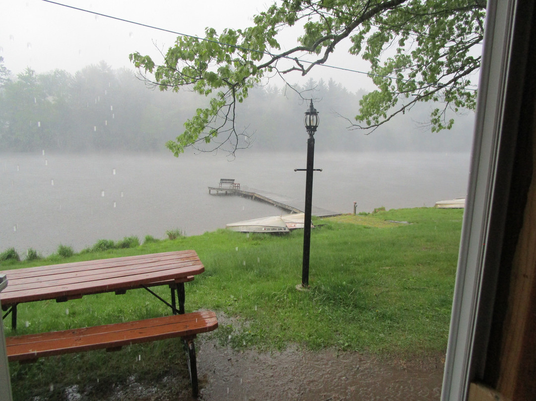 Edgewater Inn & Cottages主图