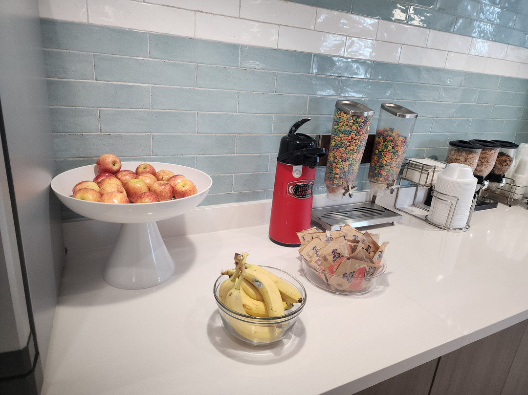 La Quinta Inn & Suites by Wyndham Valdosta主图