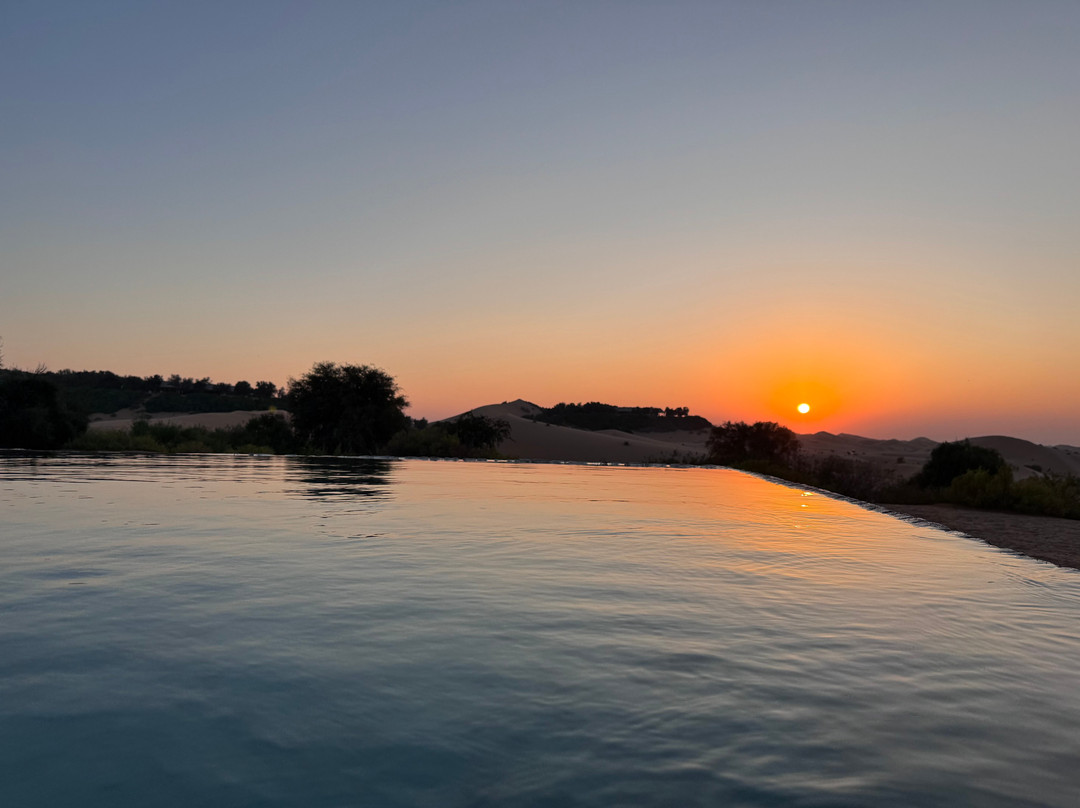 特拉度假酒店主图