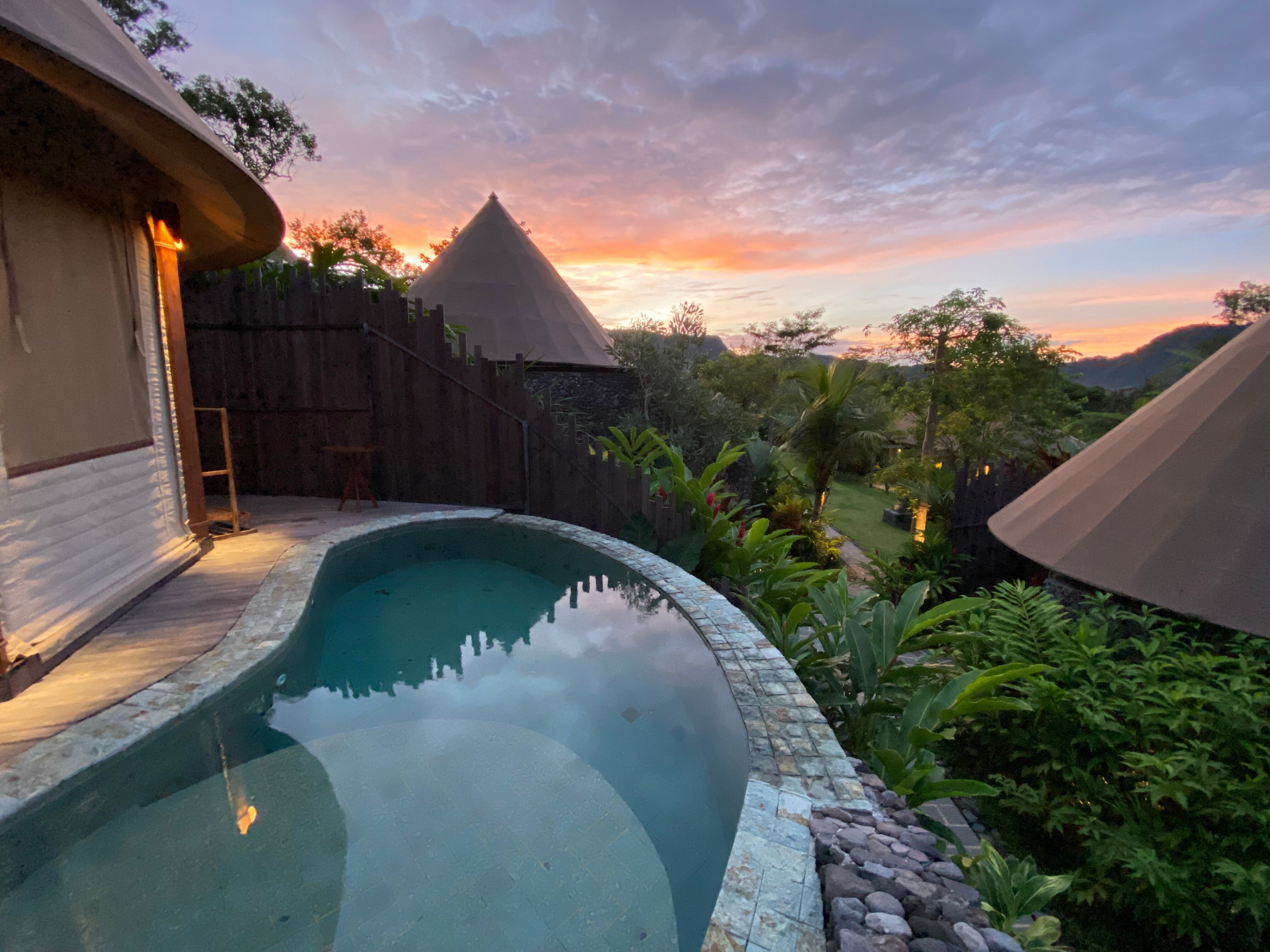 Wapa di Ume Sidemen-泳池