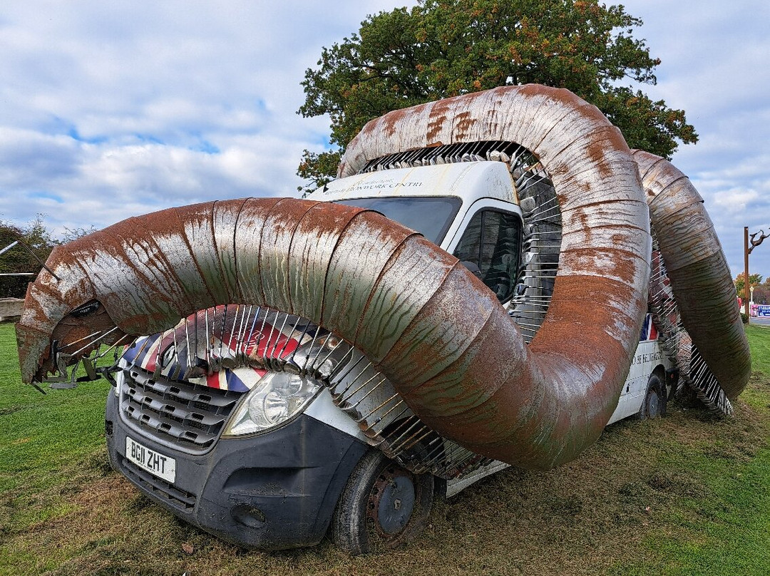 The British Ironwork Centre-奥斯沃斯特必去景点