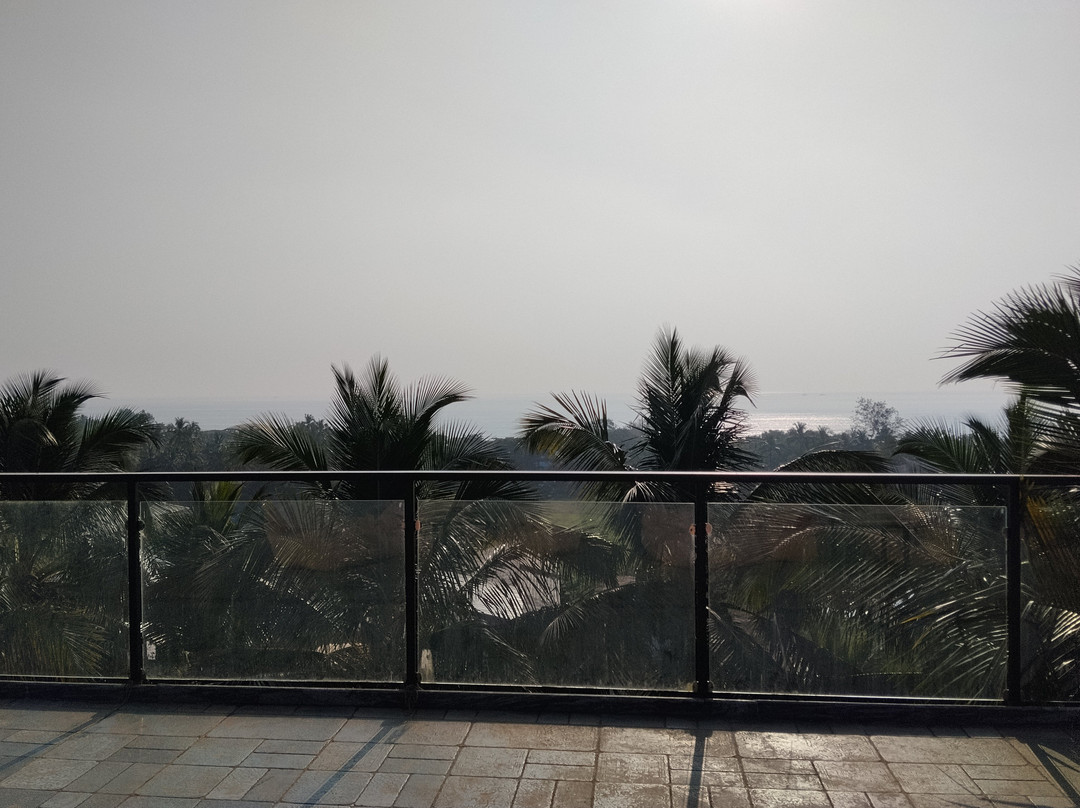 Whoopers Boutique Morjim