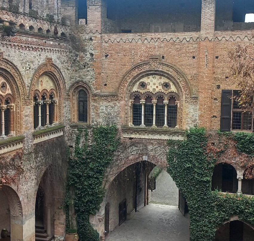 Castello di Grazzano Visconti-Grazzano Visconti必去景点