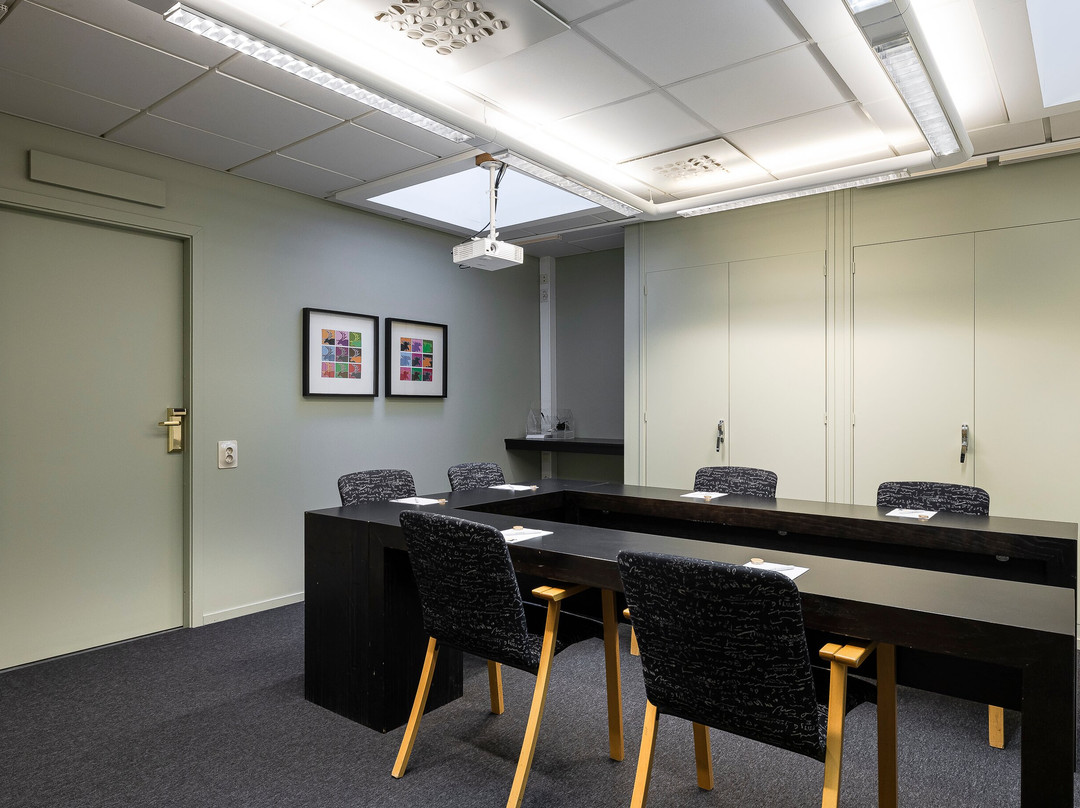 斯特兰德第一酒店主图