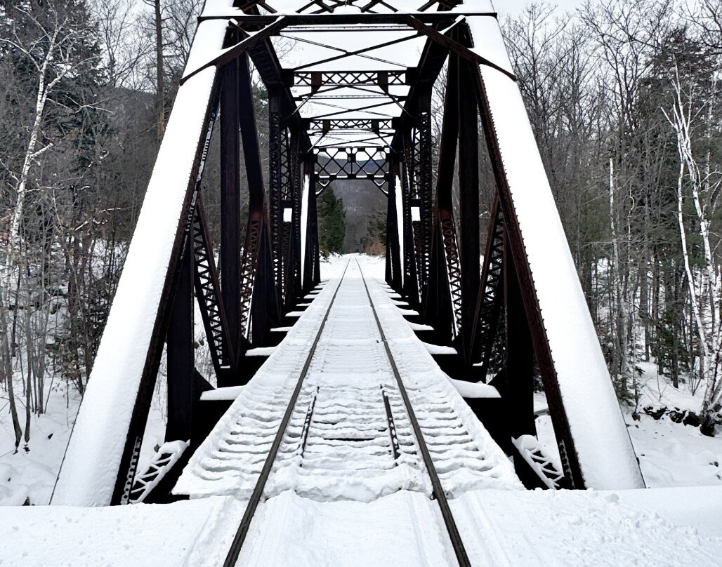 Fourth Iron Bridge-Hart's Location必去景点