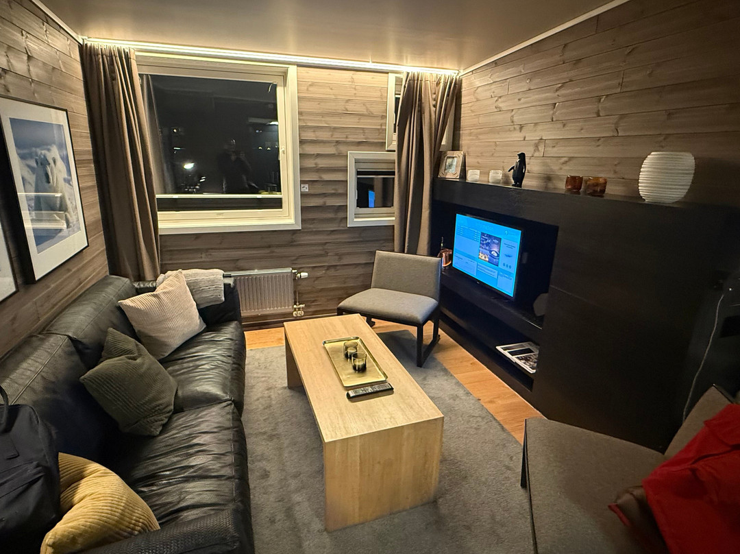 斯瓦尔巴住宿酒店主图