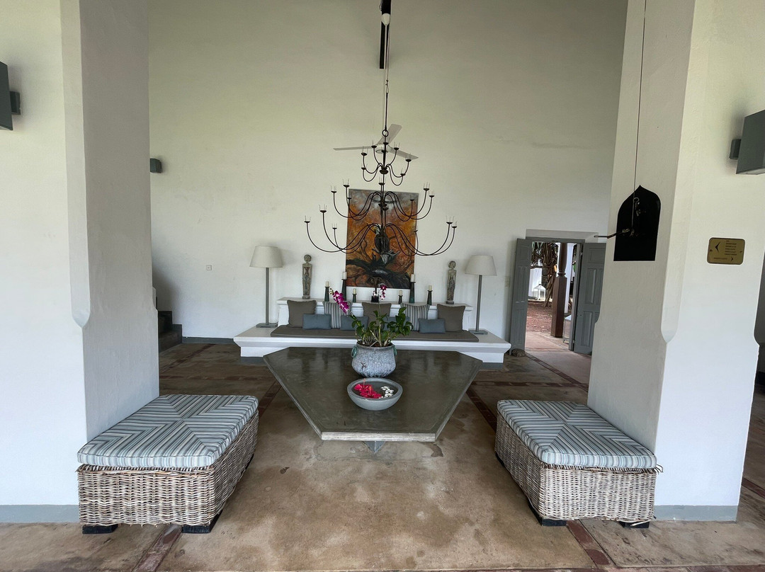 天堂之路酒店主图