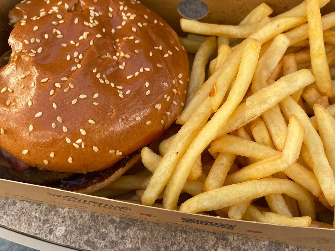 The Mall Athens-阿马鲁西奥必去景点