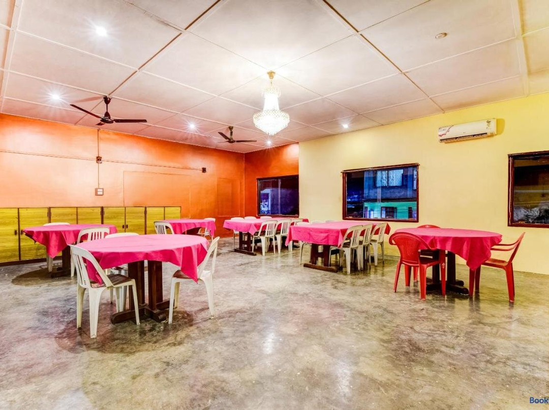 SPOT ON 64925 Durba 2