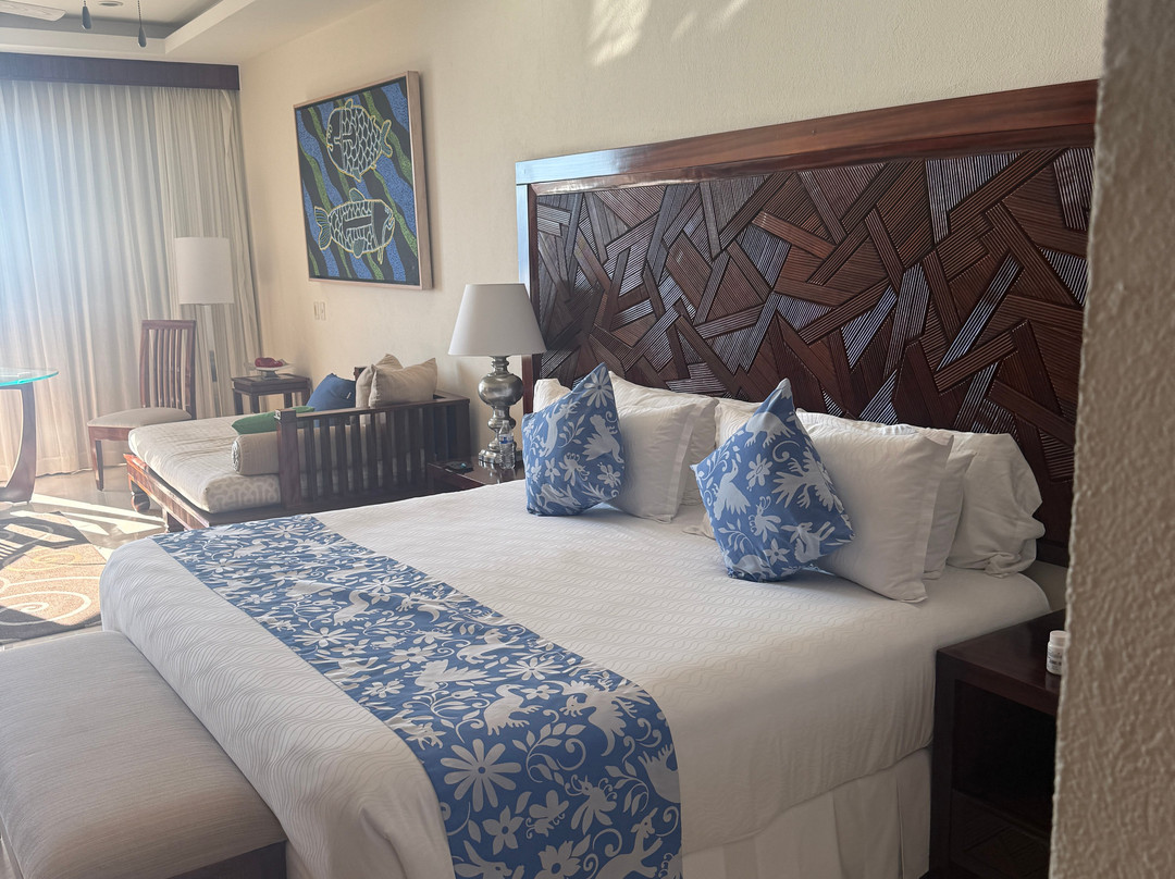 Grand Miramar All Luxury Suites & Residences主图