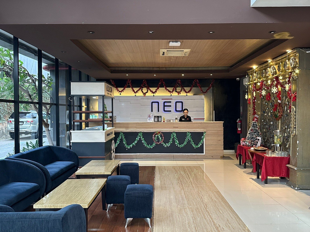 Hotel Neo Candi Simpang Lima - Semarang主图