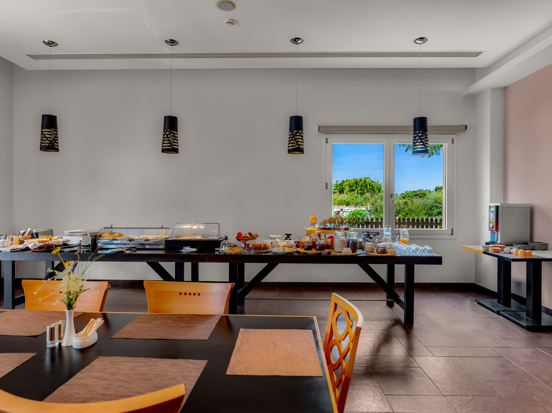 Orizontes View Hotel主图