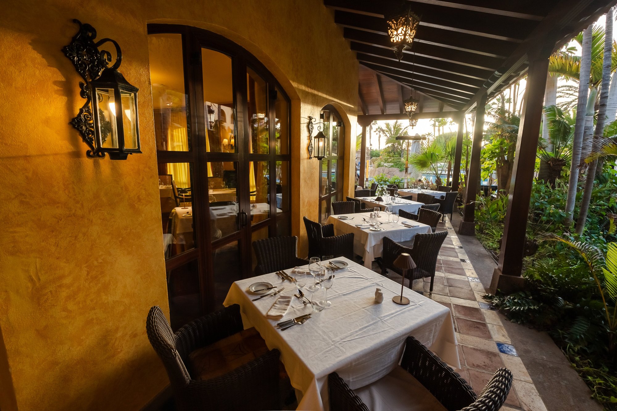 Europe Villa Cortés-餐饮