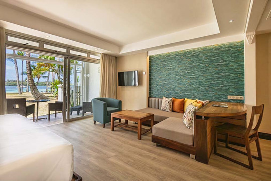 巨浪桑德拉尼度假及水疗酒店主图