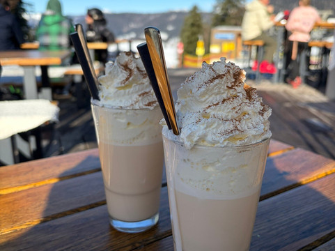 科尔斯巴美酒店主图