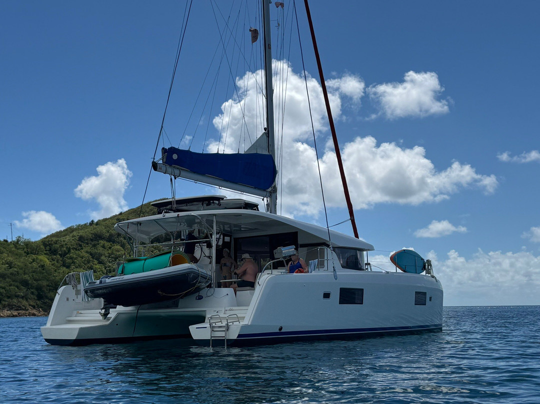 Seas the Day Charters and Tours-夏洛特阿马利亚必去景点