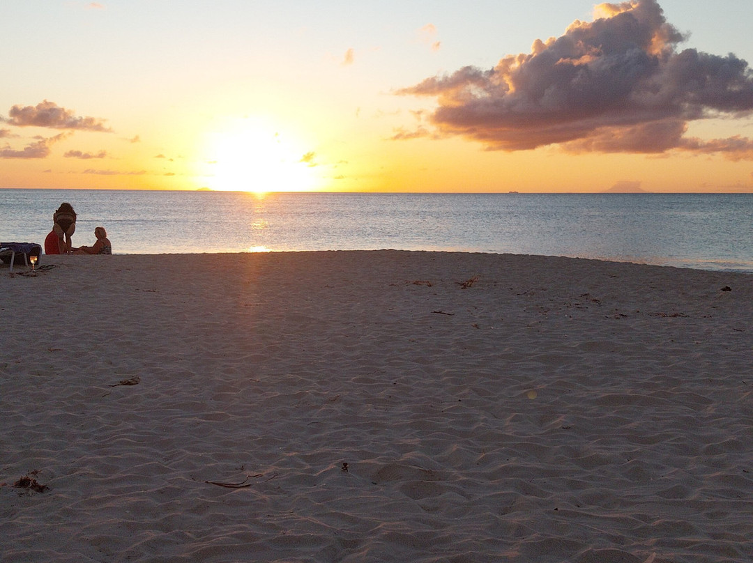 Jolly Beach-Bolans必去景点