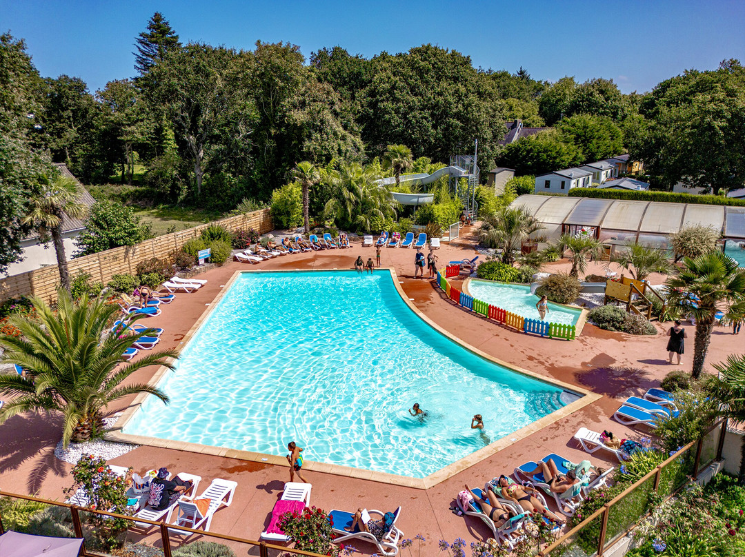 Camping Clicochic Baie De Douarnenez