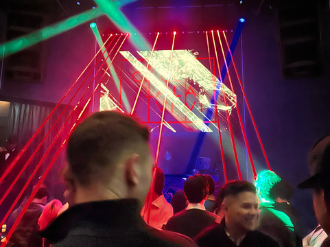 CÉ LA VI Tokyo-涩谷区必去景点