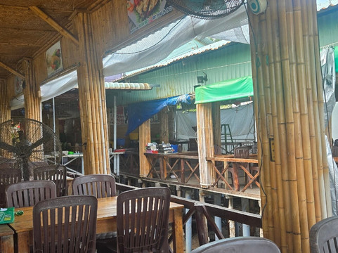 Thuan Kieu 2 - Ham Ninh Seafood Floating Restaurant Phu Quoc