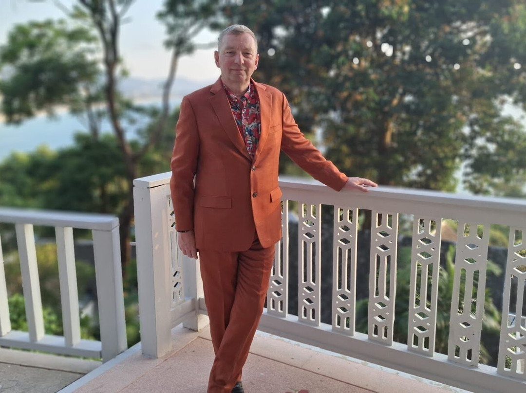 Anthony's Bespoke Tailor-卡伦必去景点