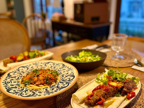 Thilda Coffee & Book Store