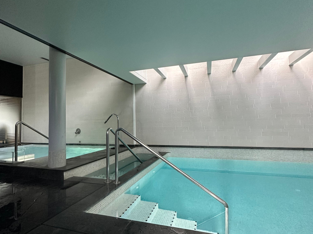 尼瓦 SPA 酒店主图