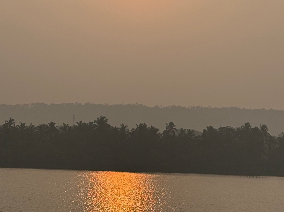 The Lotus Houseboat-Bekal必去景点