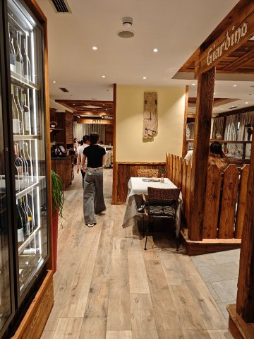 Family Hotel Serena-官方