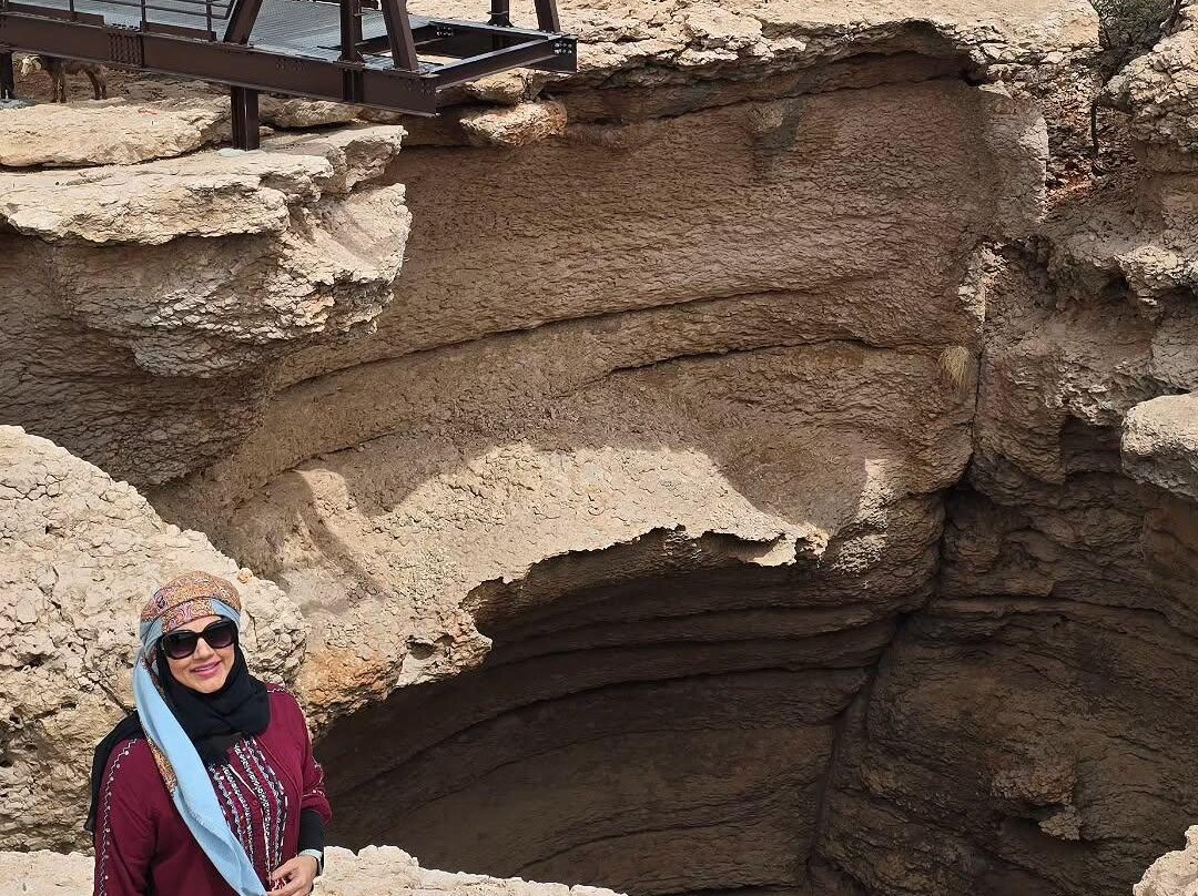 Majlis al Jinn Cave-Qurayyat必去景点