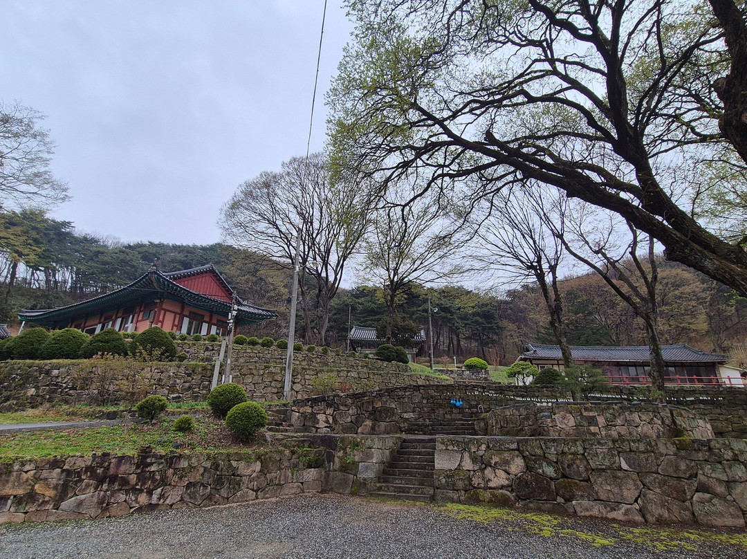 Ansimsa Daeungjeon-清州市必去景点