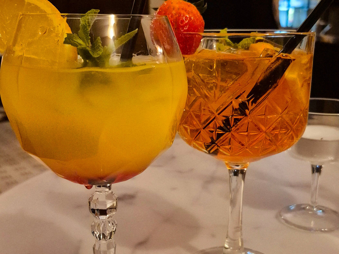 梅克西米兰酒店主图