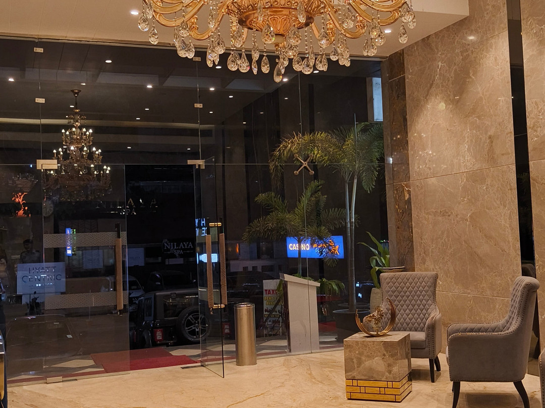 果阿坎多林雷根塔中央帝国酒店主图