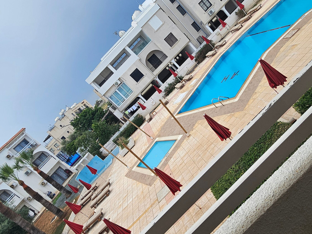 Amore Hotel Apartments主图