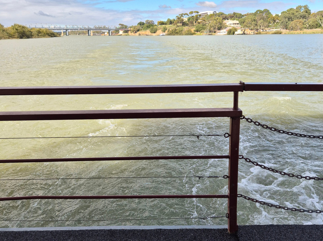 Captain Proud Paddle Boat Cruises-Murray Bridge必去景点