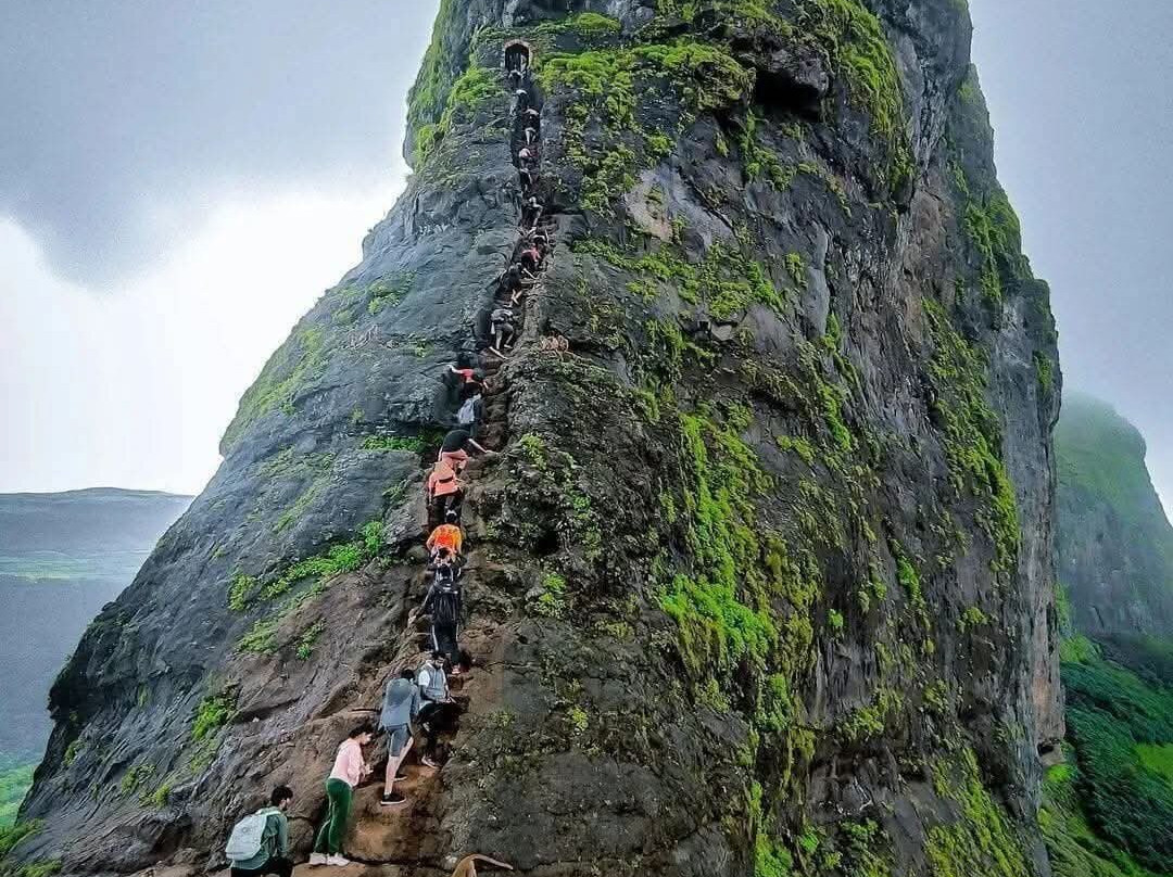 Mt. Kenya Guides and Porters Club-Naro Moru必去景点