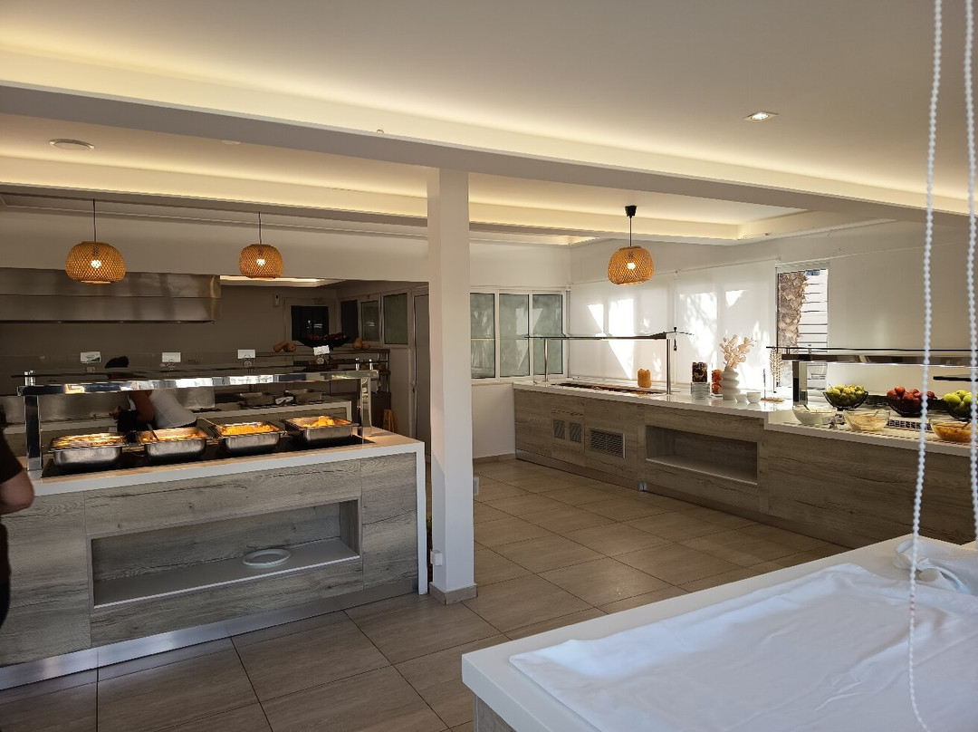 St. Constantin Sea Hotel and Spa Resort主图