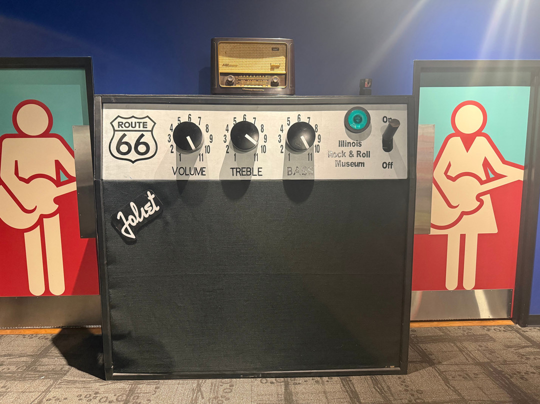 Illinois Rock & Roll Museum on Route 66