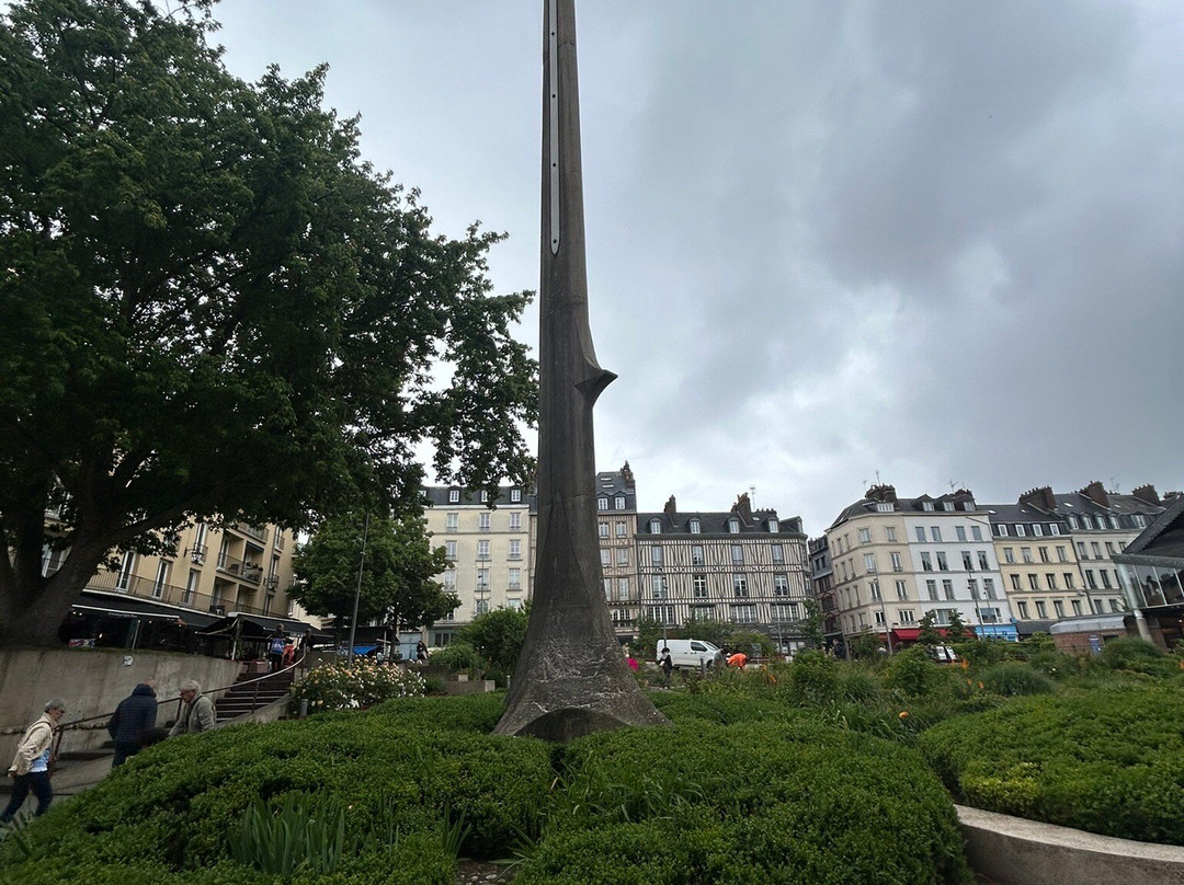 Place du Vieux-Marché-鲁昂必去景点