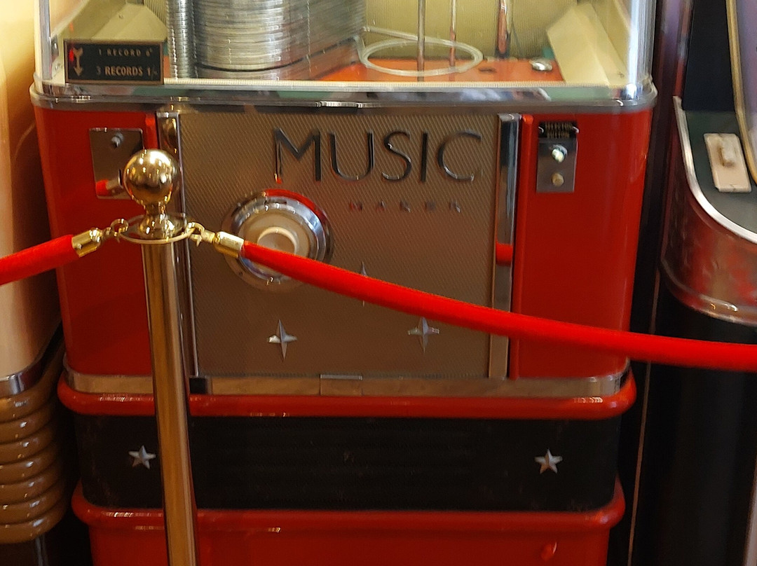 Ditchburn Jukebox Museum-Lytham St Anne's必去景点