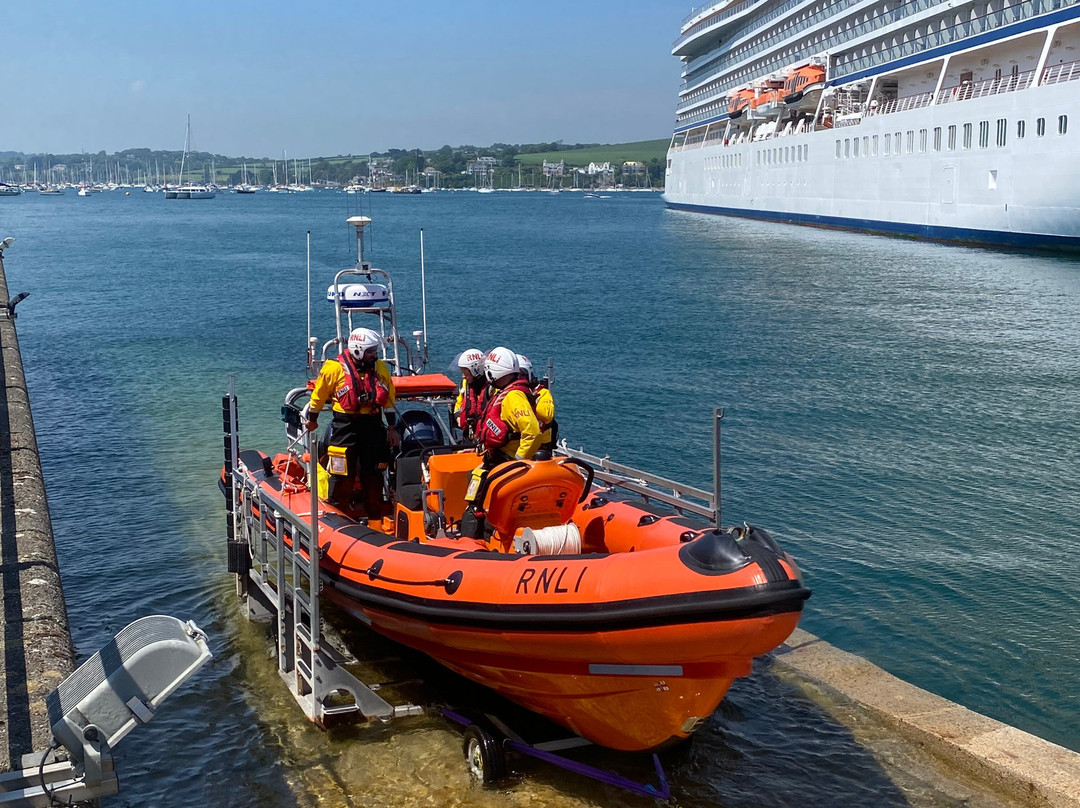 Falmouth Lifeboat-法尔茅斯必去景点