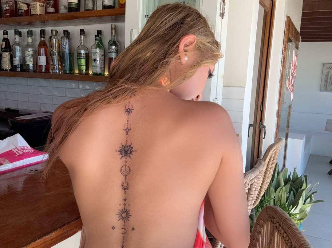 Kurt Bayeta Tattoo-Balabag必去景点