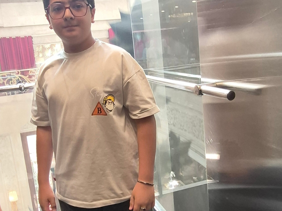 阿尔马斯酒店（2）主图