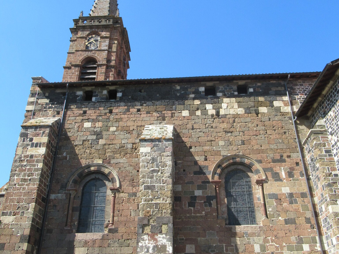 Eglise Saint Georges-Saint-Paulien必去景点