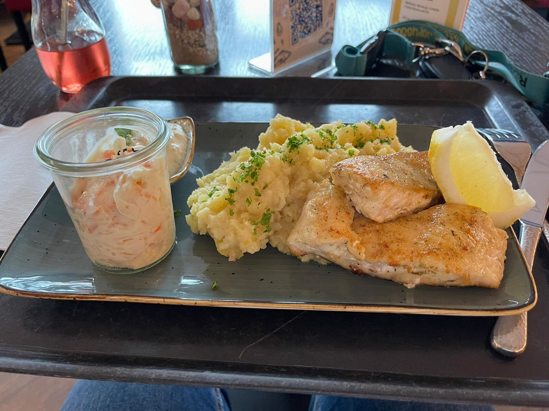Schönis Fischwaren & Seemannskost