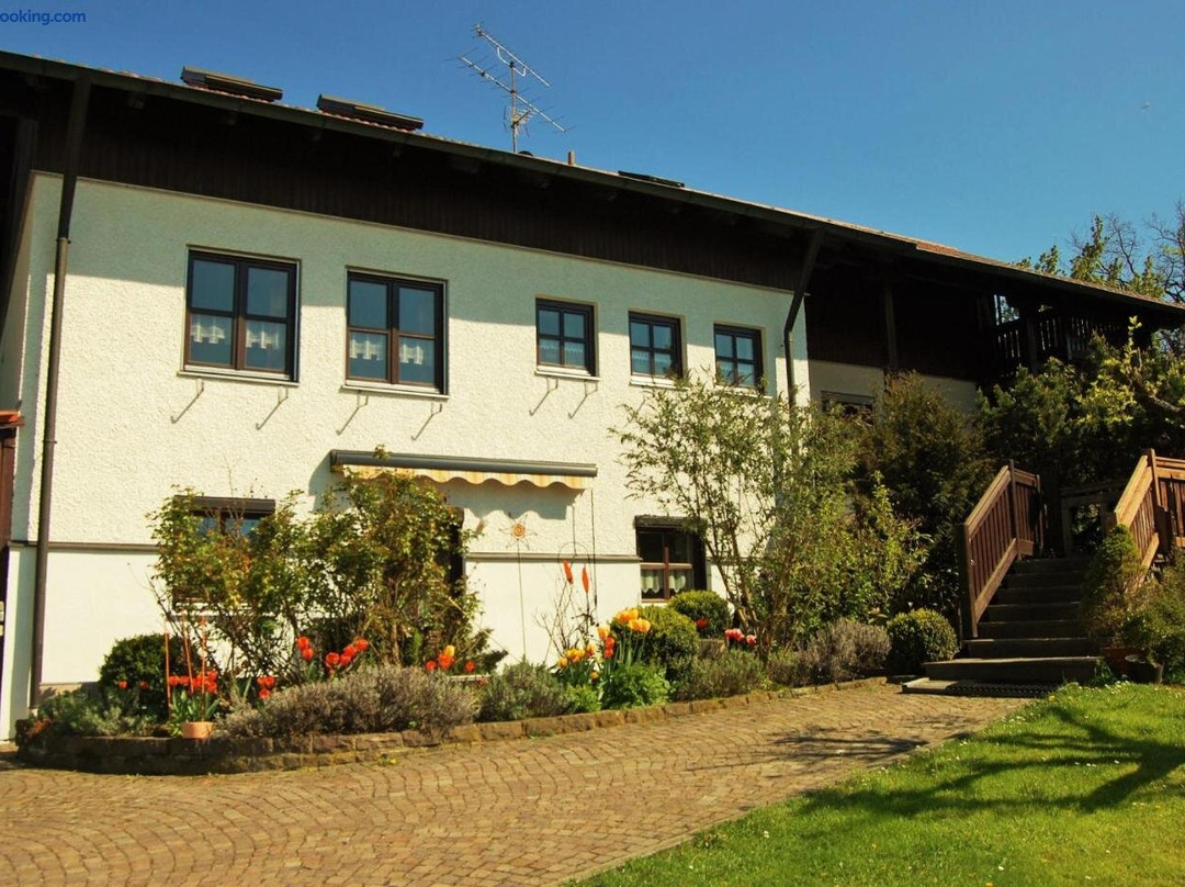 Wiesenfelden酒店住宿-Gästehaus Fuchs