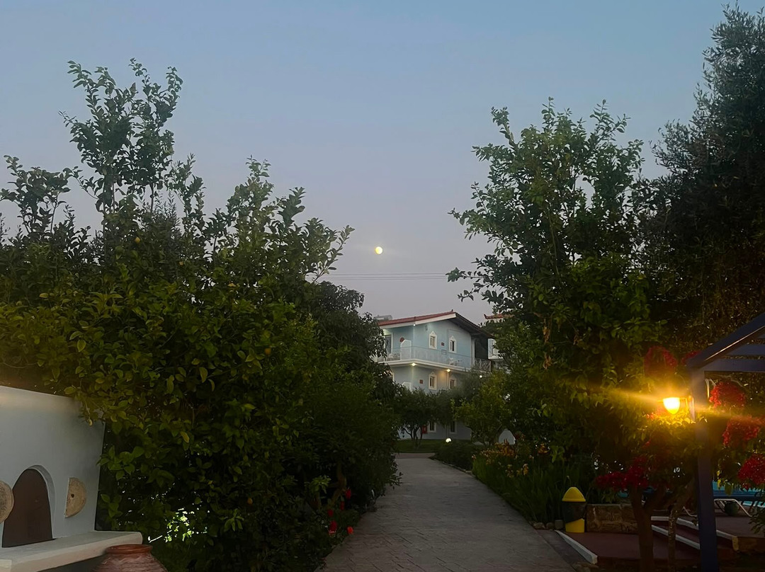 Filoxenia Hotel Apartments主图